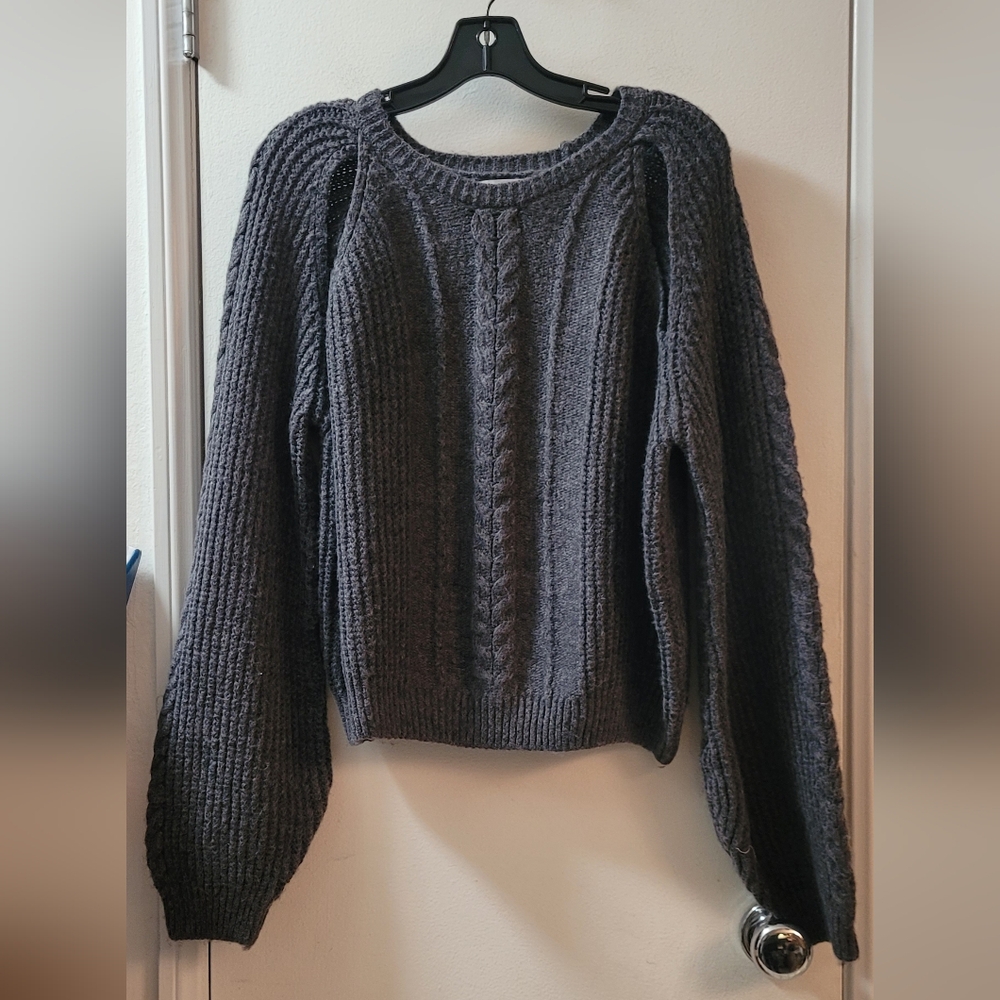 Could shoulder sweater new